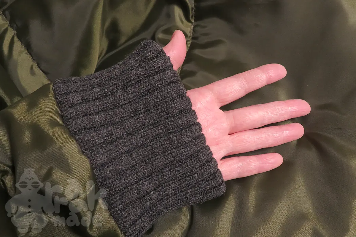 N3Bの袖口リブ・オカダヤaw3